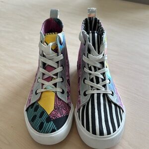 Disney Nightmare‎ Before Christmas Jack Sally Girls Hightop Lace Up Shoes Size 5